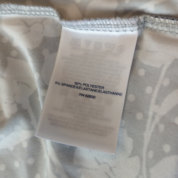 Long sleeve rash guard - Picture 6 of 6